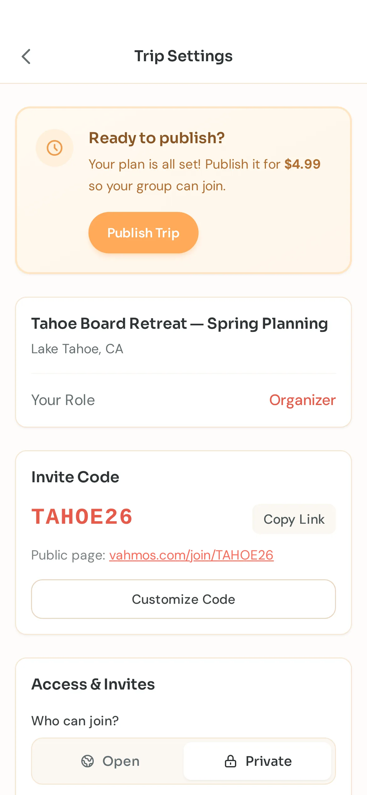 Trip settings screen showing visibility toggle with Private selected, helper text explaining invite-only access, and Send Invite button